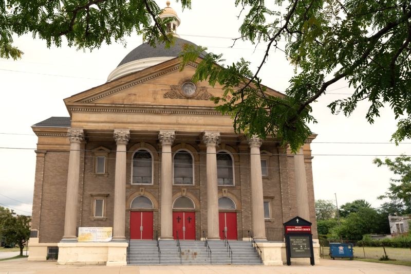 Streetview of the front entrance of Shiloh Baptist Church with trees framing the top of the image