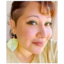 Michelle Torres, senior associate, Enterprise headshot