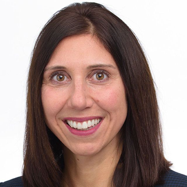 Jennifer Blatz headshot