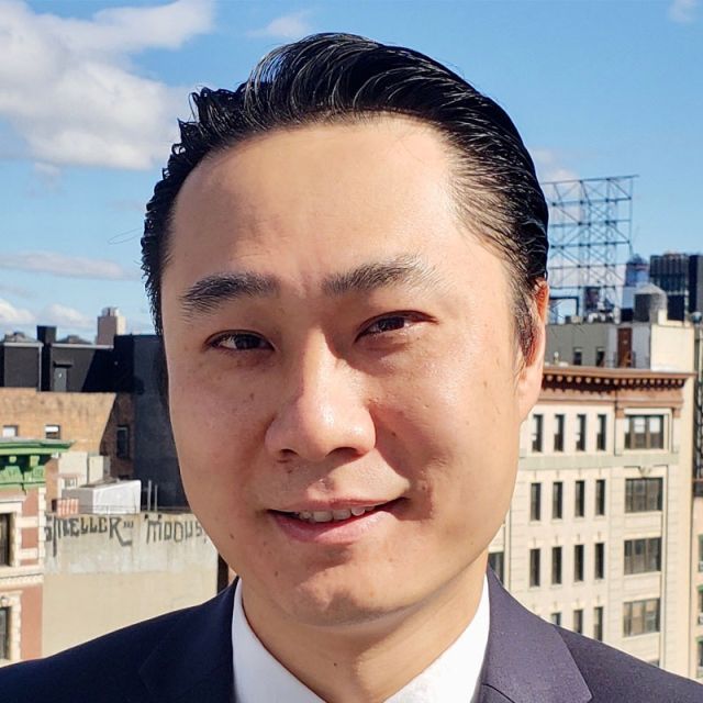 Thomas Yu headshot