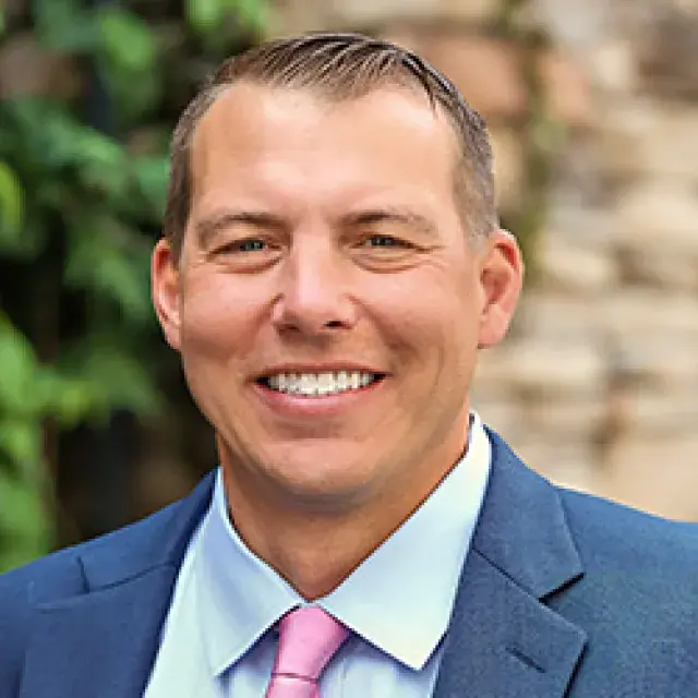 Luke Harms, senior director of investor relations, at Enterprise headshot