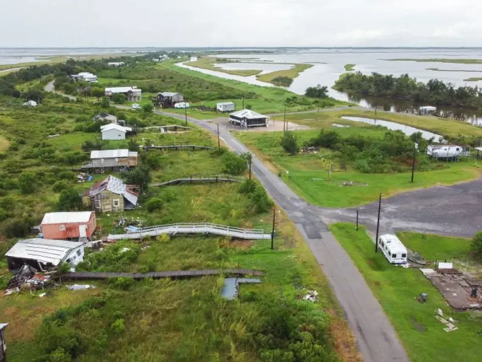 Unequal Burden: The Impact of Extreme Weather on Vulnerable Communities